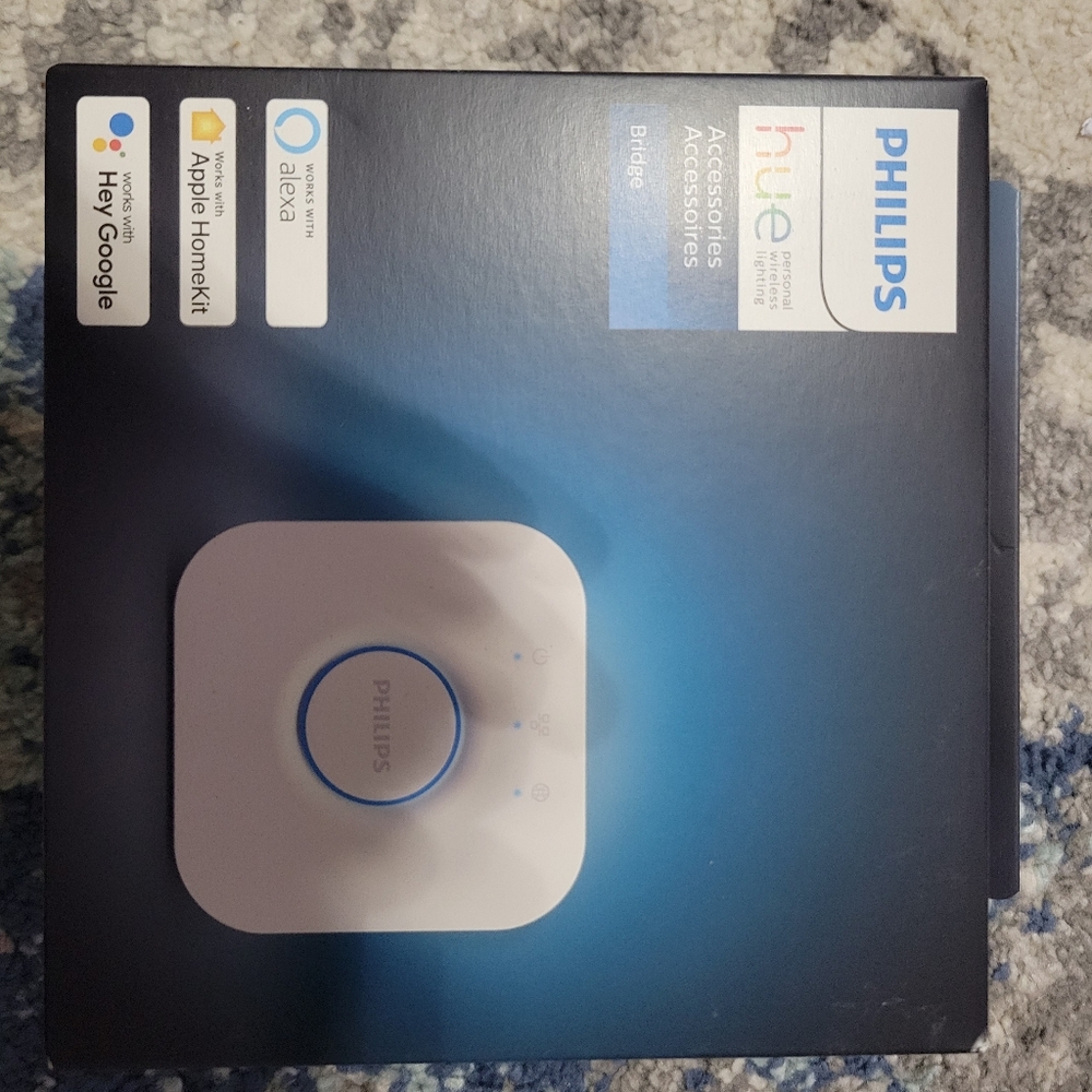 PHILLIPS HUE BRIDGE